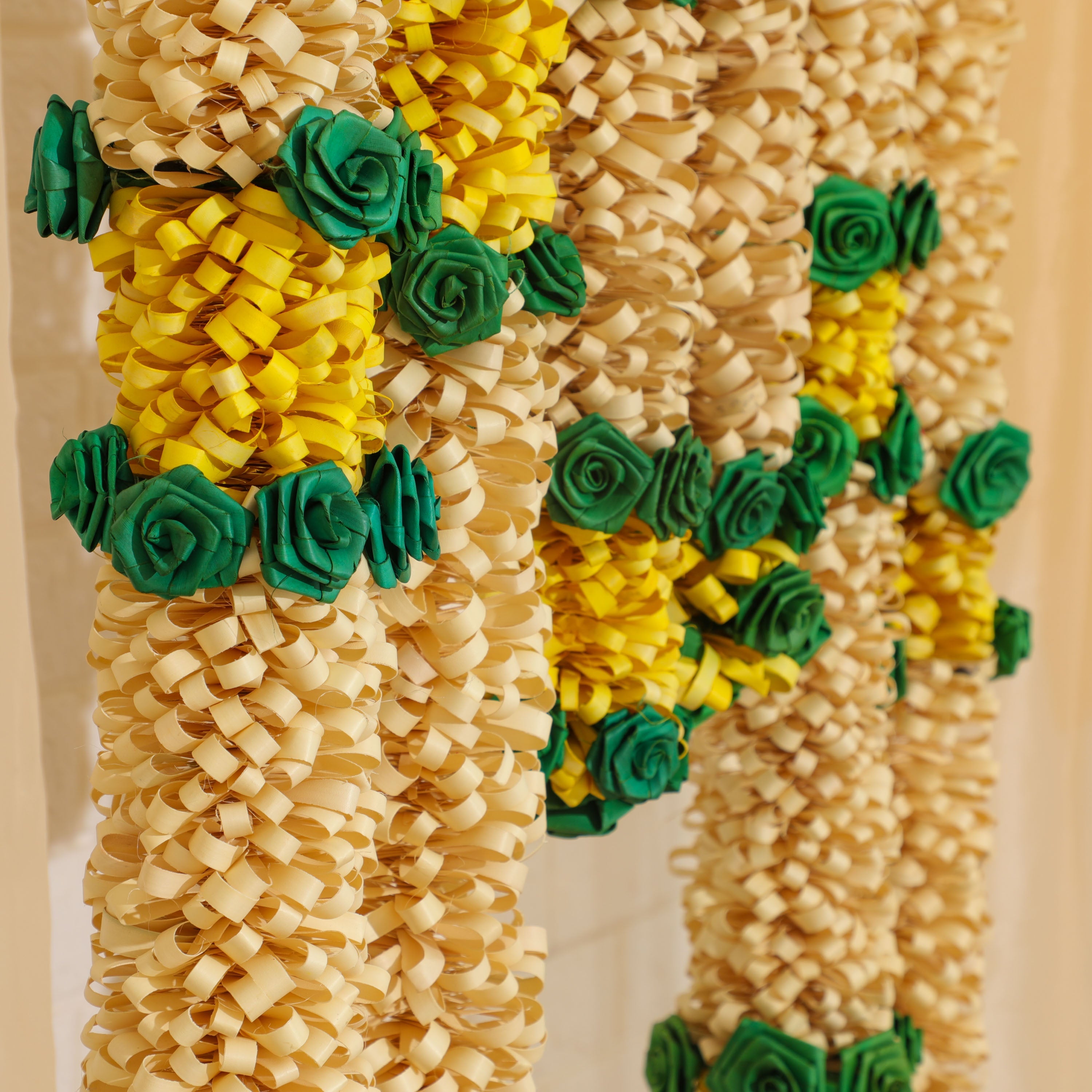 Easy hangable palm garlands