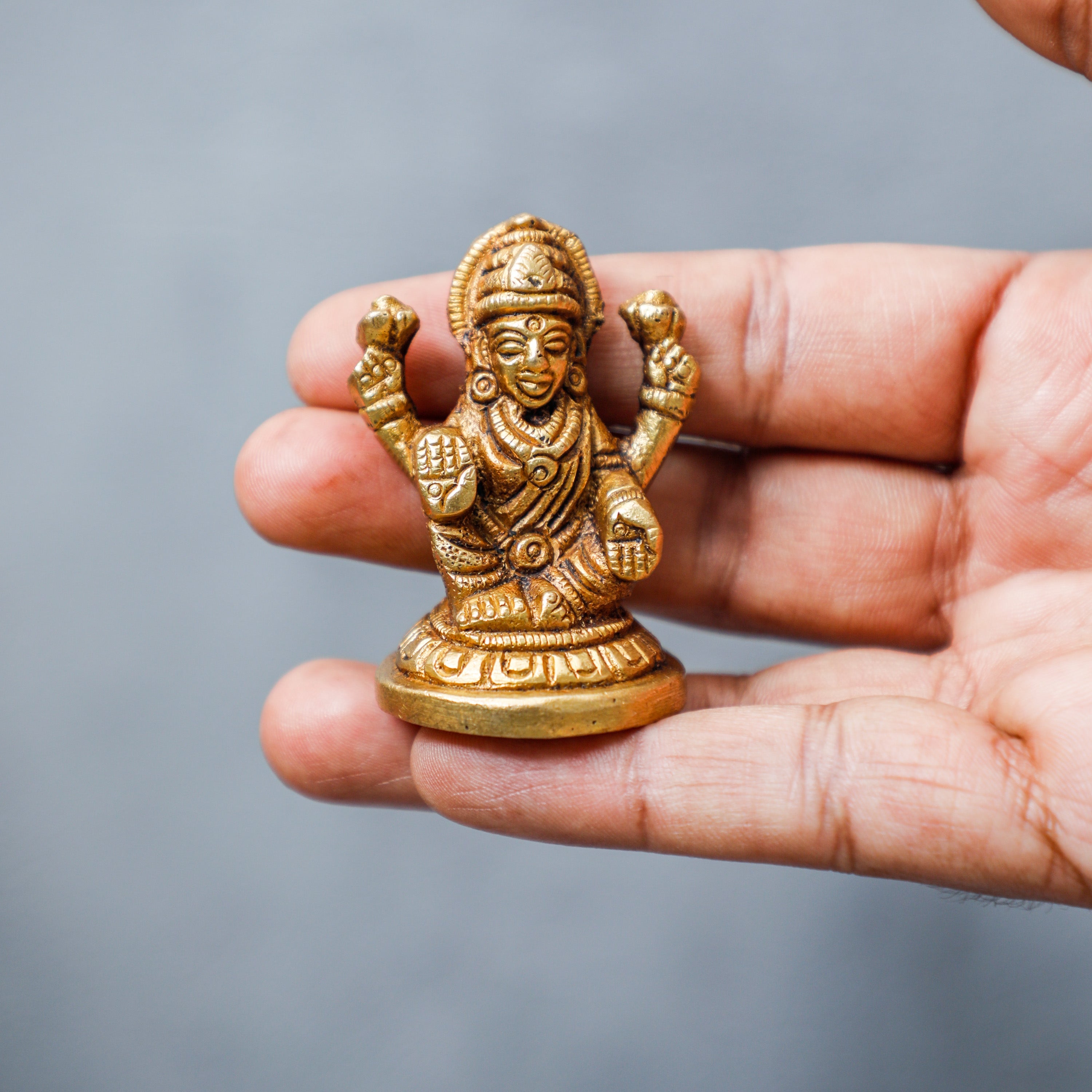 Made with great care and skill by talented indian artisans