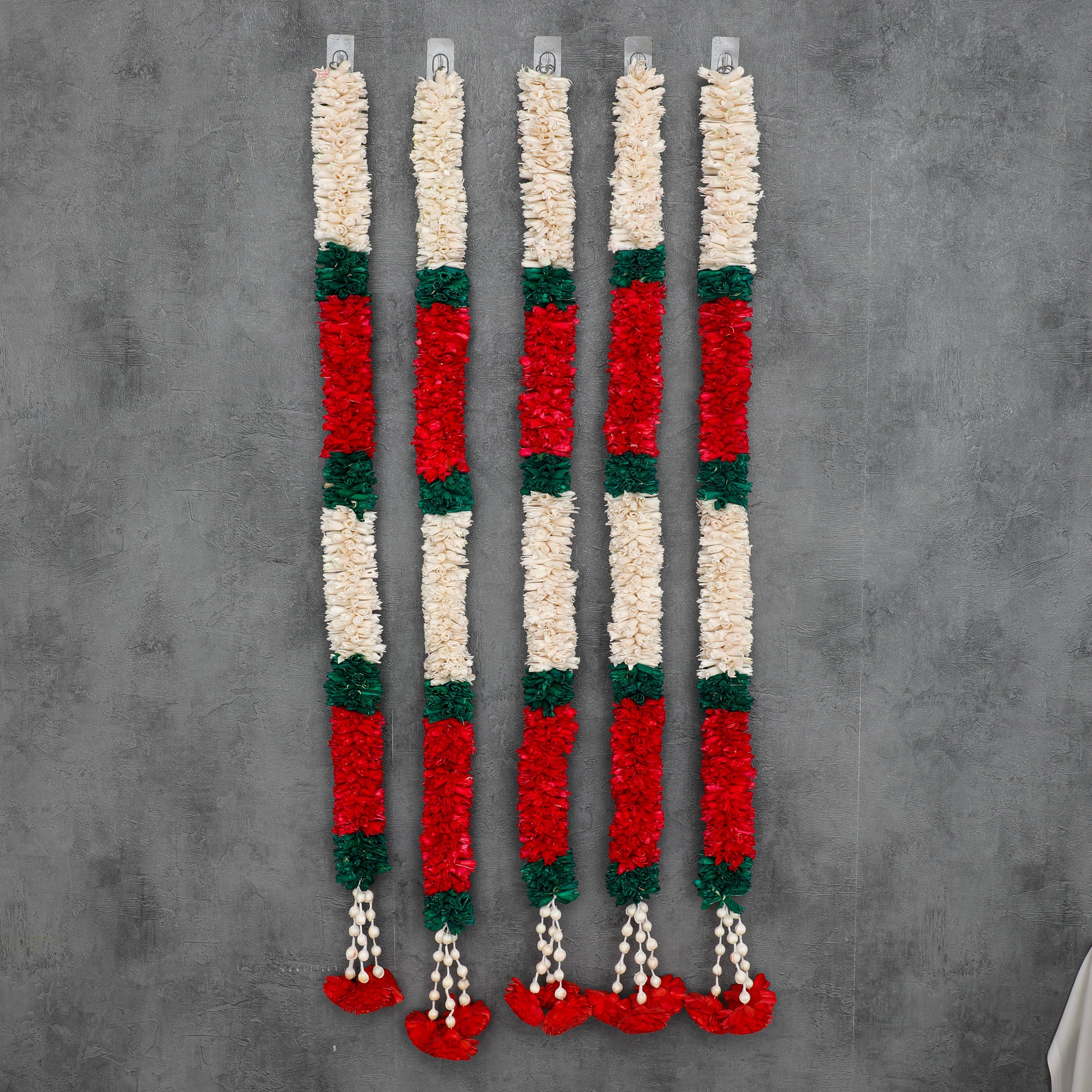 3 Ft Red Lily shola Garland