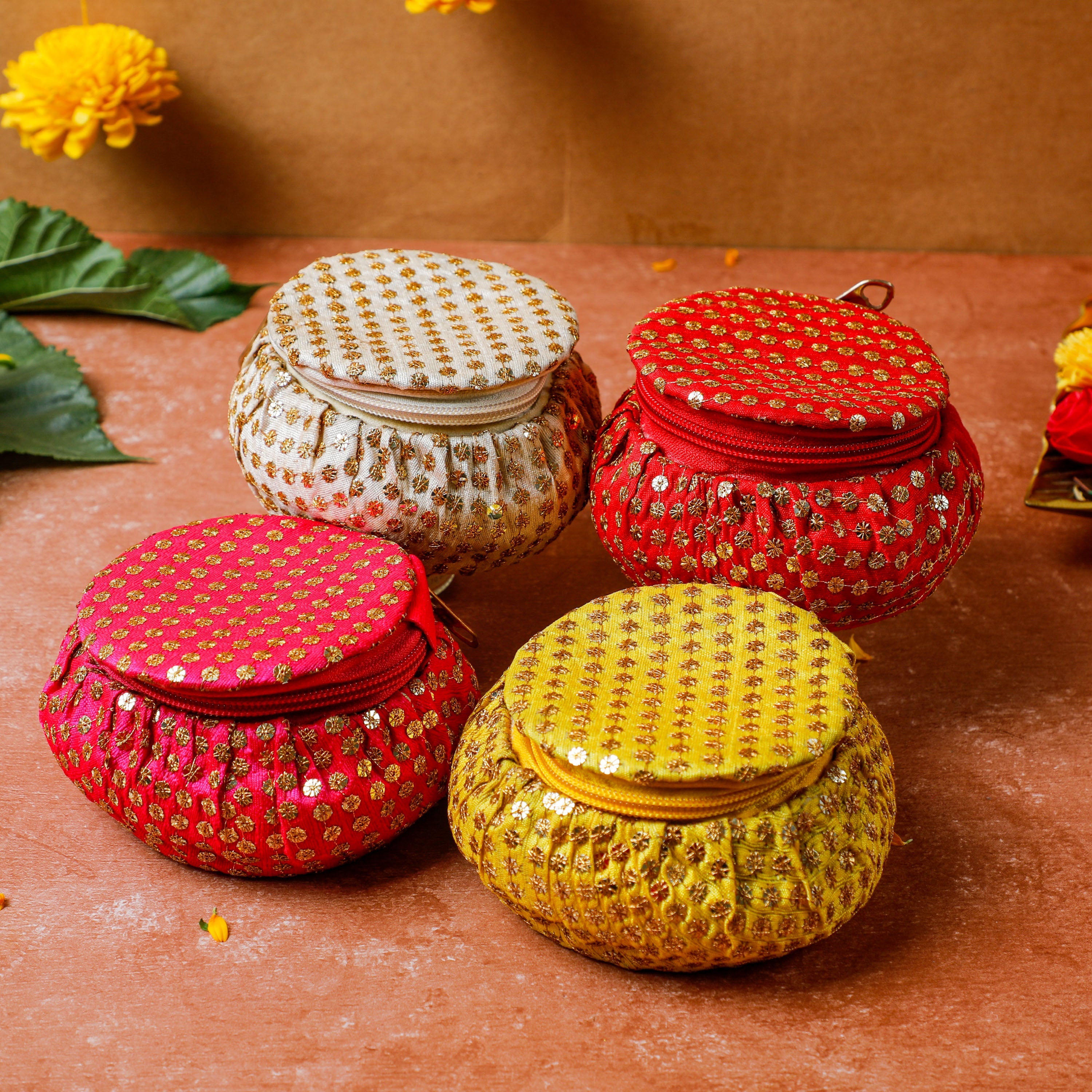 Fabric Storage Box with Zipper