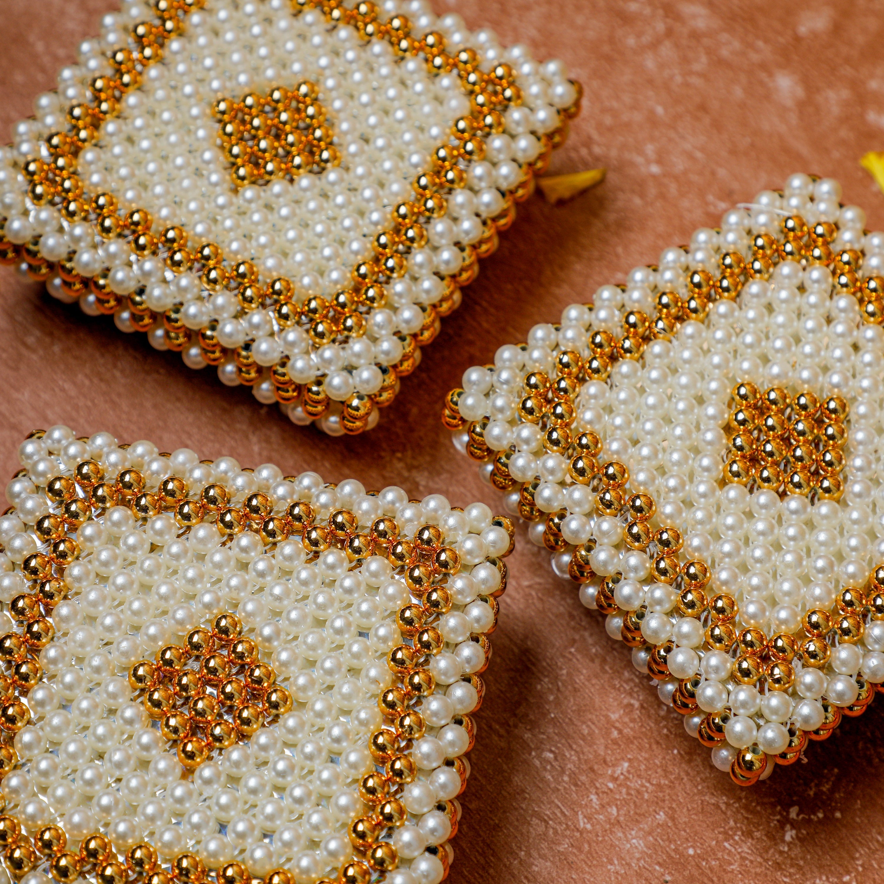 The intricate pearl pattern showcases the skillful craftsmanship, making your prayer space visually pleasing.